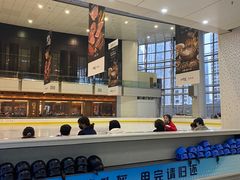-冰纷万象滑冰场(深圳万象城店)