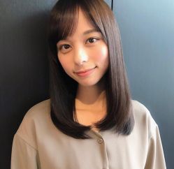 -变画·发型STUDIO