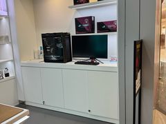 -华硕电脑ROG玩家国度·售后维修中心(虹桥天街店)