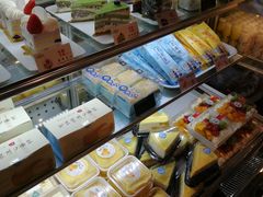 -昆明冠生园·蛋糕·面包(南强街店)