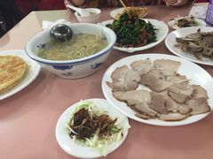 李连贵熏肉大饼店(太原街店)-李连贵熏肉大饼(沈阳站店)