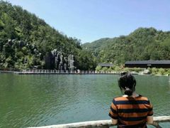 -玻璃桥景区石牛寨