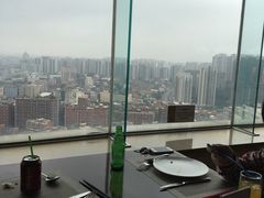 -荣誉国际酒店-云顶旋转餐厅