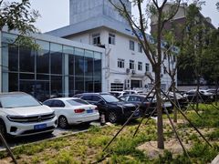 -北京上地四方一汽大众4S店(上地店)