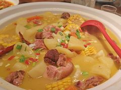 -川流不息·地道川菜·小龙虾(松东路店)