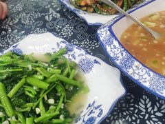 -记忆湘菜馆(芙蓉镇店)
