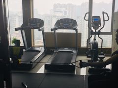 -越·健身工作室(华尔兹广场写字楼B栋店)