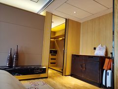 -中山利和希尔顿酒店