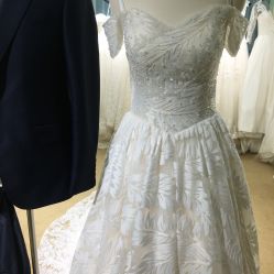 点击看大图 -天使嫁衣婚纱馆