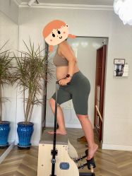 -橙沐普拉提瑜伽