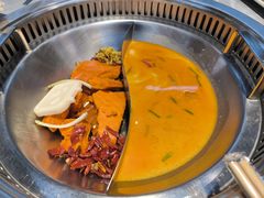 -生活如沸·顺德水牛奶火锅(人民广场店)