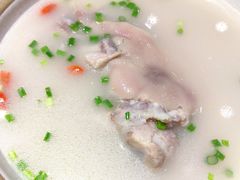 -叁煨蹄花·下饭盐帮菜(人民广场店)