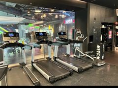 -TOP健身私教工作室(侨香店)