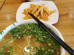 -西部马华清真兰州牛肉面·烧烤夜市(关东店)