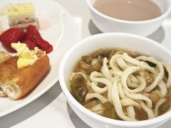 -贝尔大酒店(海拉尔伊仕丹购物广场店)