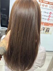 -LILI·HAIR SALON理理造型