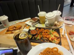 -必胜客(燕郊永旺店PHDI店)