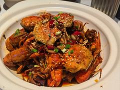 -肥肥虾庄·金牌油焖大虾(汉街SKP店)