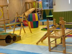 -亲亲袋鼠托育早教·思维专注力·棕熊英语(鼓楼恒力城店)