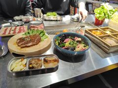 -马路牙子烧烤音乐酒馆(望京店)