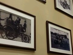 -车之谷·汽车文化主题餐厅(汽开店)