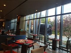 -筠咖啡西餐厅(上海国展宝龙丽筠酒店)