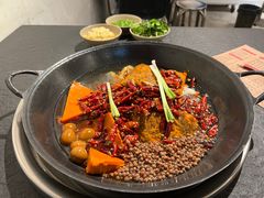 -四小区火锅·巷子里的重庆火锅(花照壁店)
