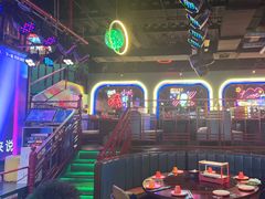 -路边边.炒菜烧烤.音乐餐厅(良乡长虹店)