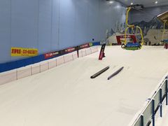 -广州热雪奇迹