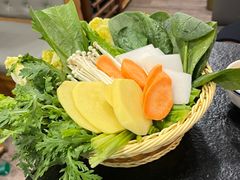 -灶知轩湘西石锅鱼(万佳广场店)