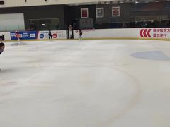 -冠军冰场CHAMPION RINK(百年港湾奥特莱斯店)