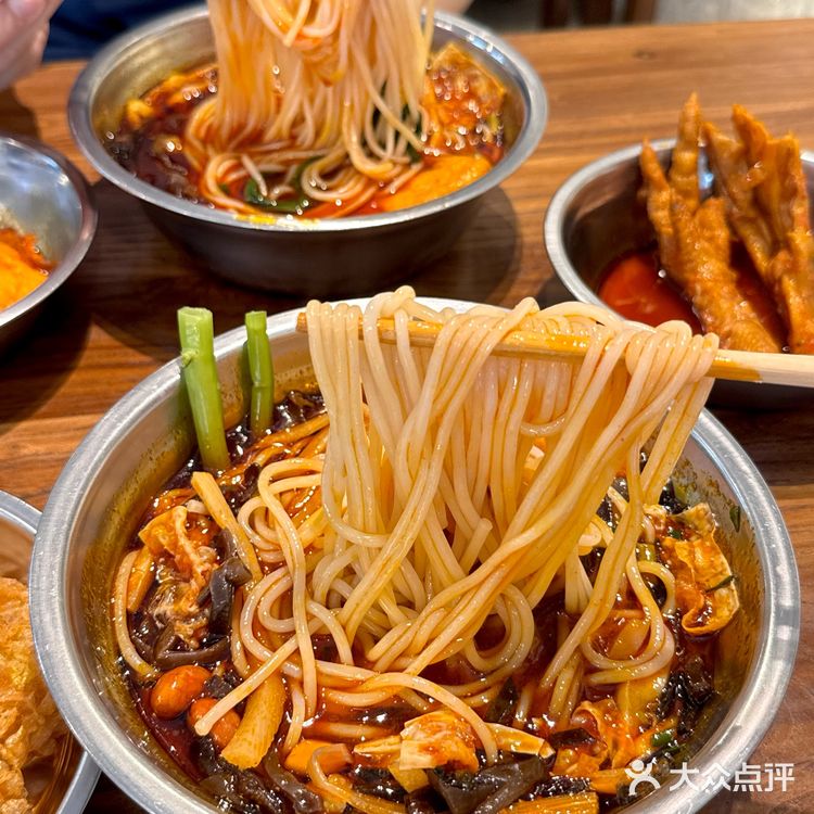 厦门必打卡的螺蛳粉!!一定要吃这家!!