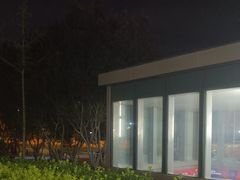 -白石桥南(地铁站)