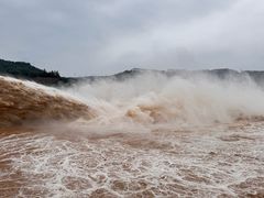 -黄河小浪底水利枢纽风景区