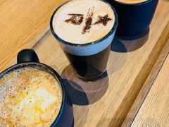 -星巴克臻选(上海合生汇1F店)
