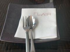 -FLAIR顶层餐厅酒吧(浦东丽思卡尔顿酒店)