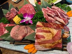 -明洞阿姨·韩式酱蟹烤肉·创意料理(三元桥店)