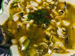 鲜香青椒鱼-撒椒·四川江湖菜(大族广场店)