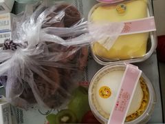 -壹心榴莲千层蛋糕甜品店