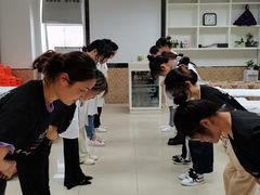 -首脑美容美发化妆美甲培训学校(龙岗校区)