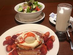 -Pancakes on the rocks(Darling Harbour)