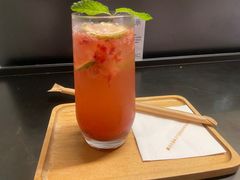 -物质生活书·酒吧