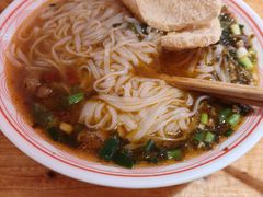 -杨婆鱼粉(骆仙路店)