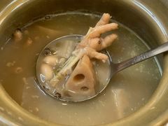 莲藕煲鸡脚-文记壹心鸡(宝华路店)