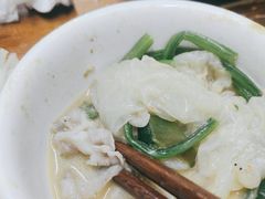 -洞庭洲·防空洞火锅·烧烤·铜锅涮肉(新百广场店)