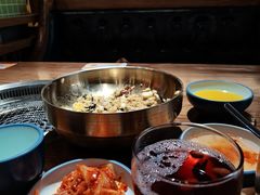 -明洞阿姨·韩式酱蟹烤肉·创意料理(三元桥店)