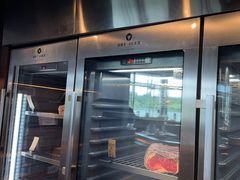 -MONICH牛排融合餐厅(和义大道购物中心店)