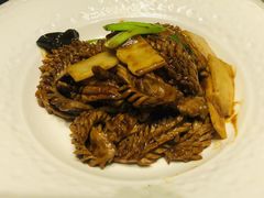 -鹊华居·地道鲁菜·海鲜·融合味(大明湖店)