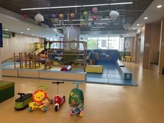 -亲亲袋鼠托育早教·思维专注力·棕熊英语(鼓楼恒力城店)