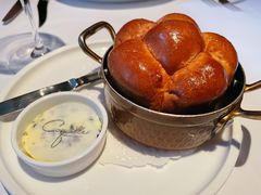 餐前面包-壳里西餐厅Coquille Seafood Bistro(蒙自路店)